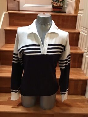 Cici Bird Collared Striped Knit Sweater – Navy and White